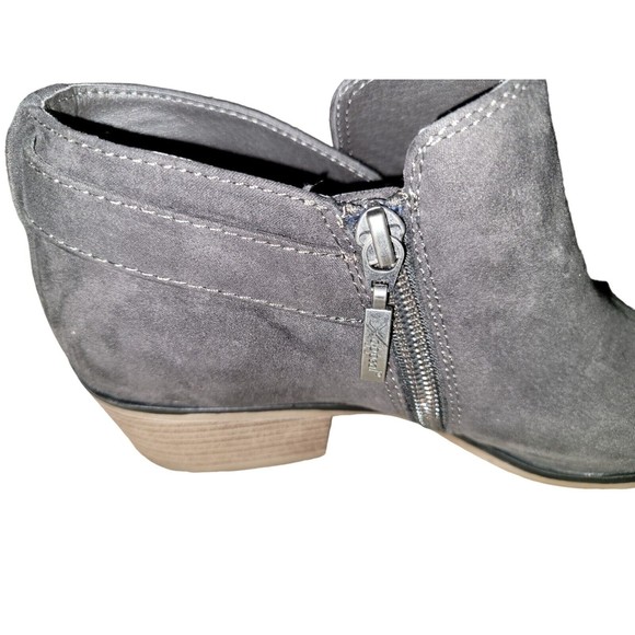 Xappeal Charlie Ankle Boot Gray Suede Women's 8.5 Block Heel Bootie Buckle Zip - Picture 9 of 9